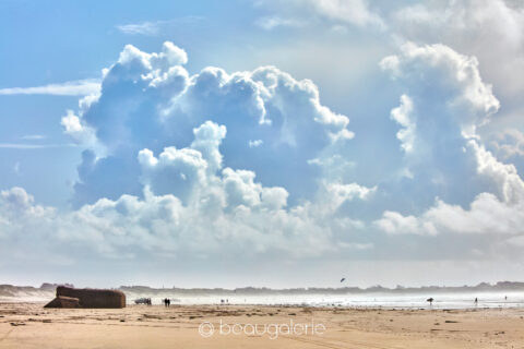 cumulus plage La Torche Bretagne immense plage sable nuages spectaculaires format standard photographie d'art